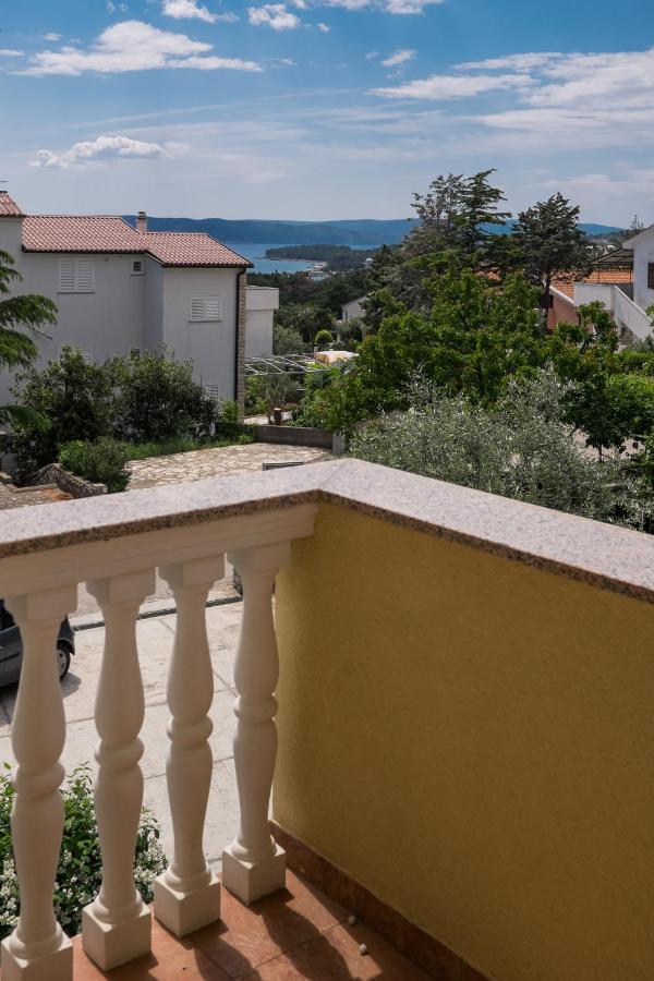 Apartments Bogdanic Krk I Кърк Екстериор снимка