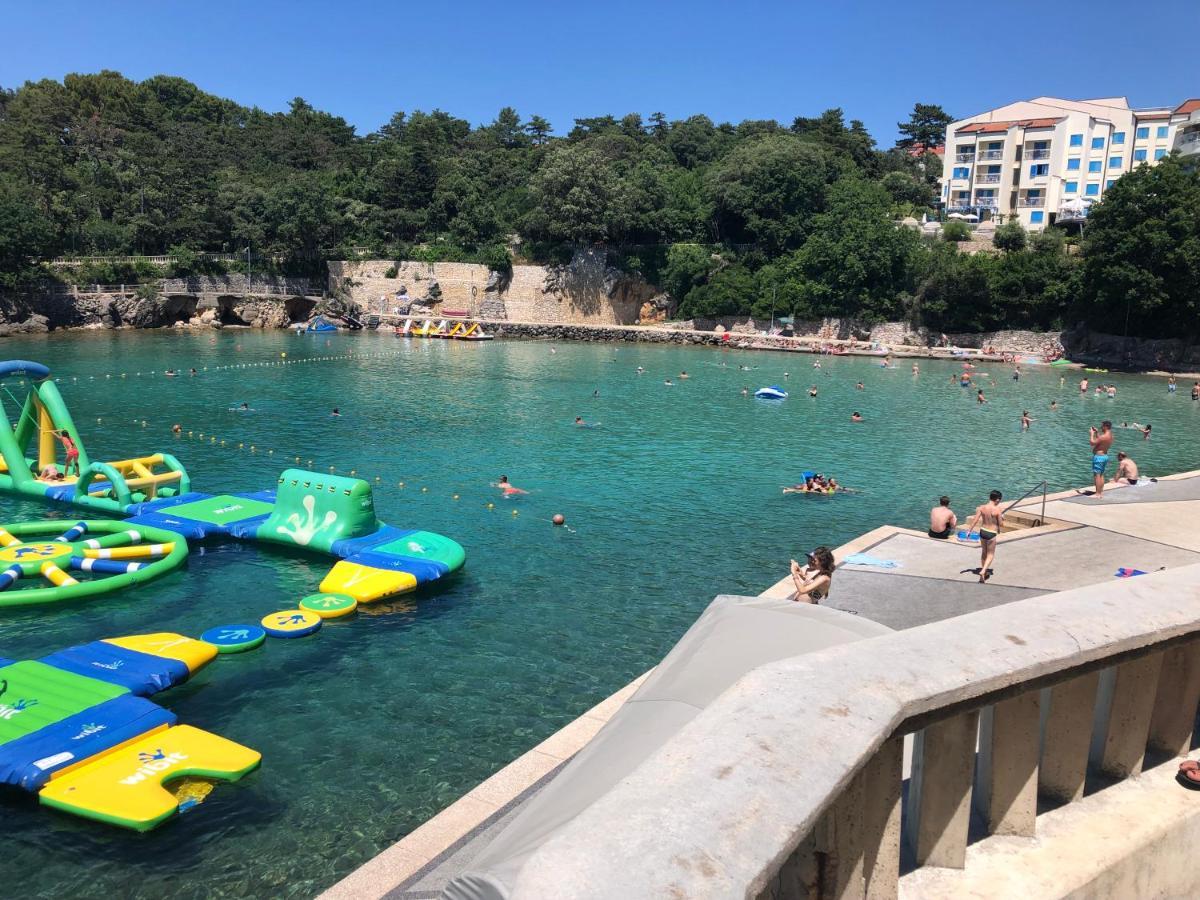 Apartments Bogdanic Krk I Кърк Екстериор снимка